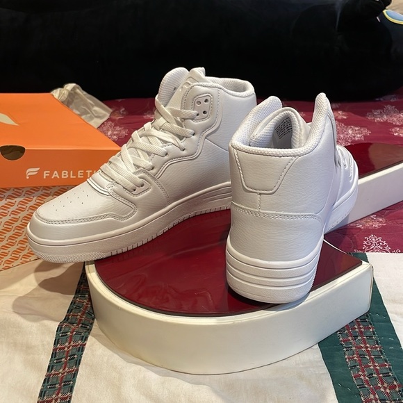 White high top sneakers - Picture 13 of 13